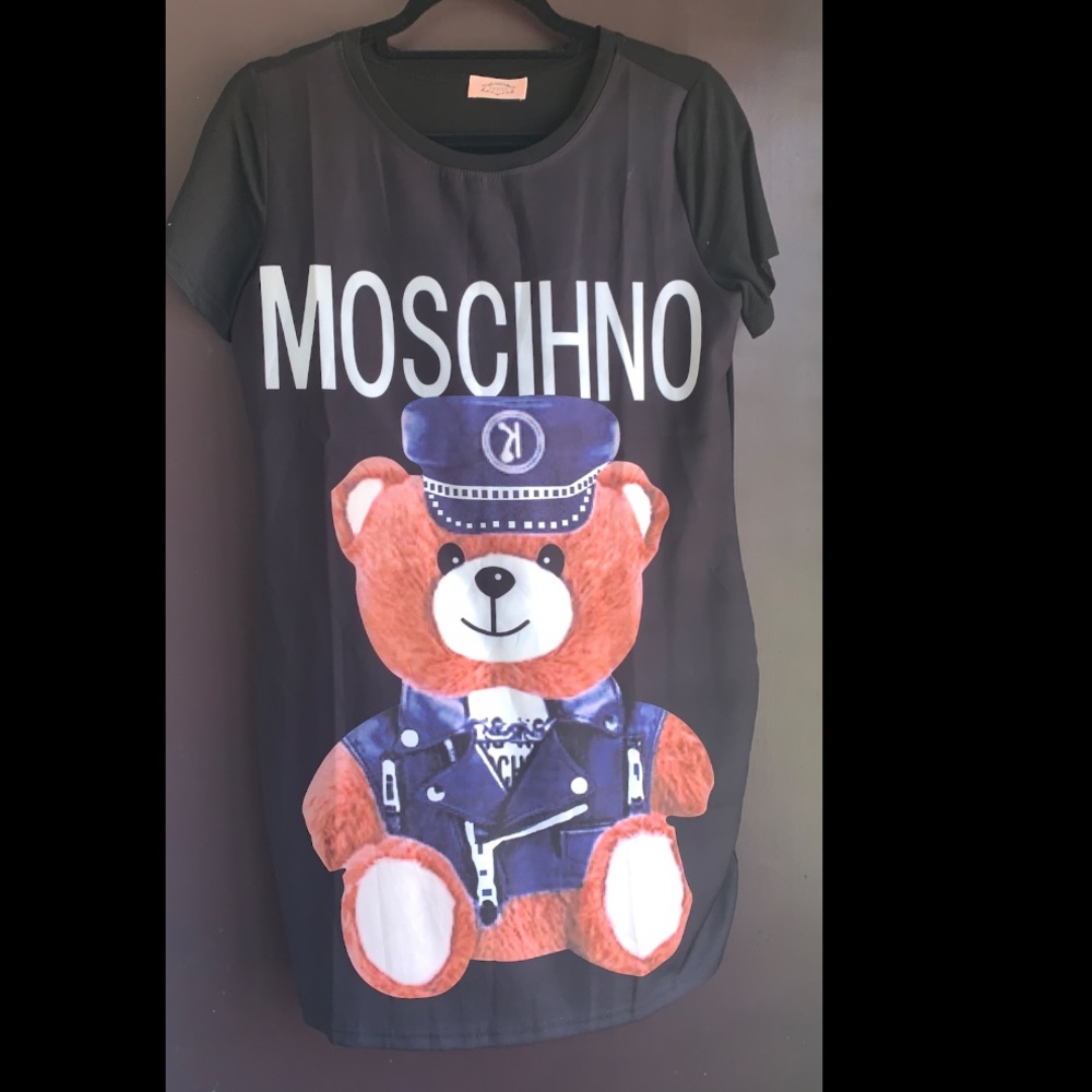 Toy t-shirt dress